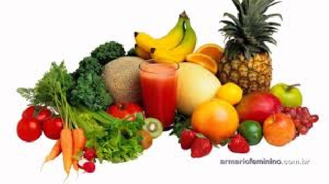 Foto 1 - frutas e verduras em casa